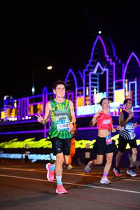 BIB: 4350
                            <button type="button" onclick="openModal(22869269)" class="btn btn-primary btn-sm float-right btn-popup" data-toggle="modal" data-target=".modal-high-quality">
                        <i class="fas fa-shopping-cart"></i> Add to Cart
                    </button>
                                            <button type="button" onclick="isThisMe(22869269, true)" class="btn btn-success btn-sm float-right btn-popup btn-isme hidden" data-toggle="tooltip" data-placement="bottom" title="นี่คือรูปของคุณใช่ไหม คลิกที่นี่เพื่อเอาเข้าอัลบั้ม">
                        <i class="fas fa-plus"></i> Add to album
                    </button>
                    <button type="button" onclick="isThisMe(22869269, false)" class="btn btn-warning btn-sm float-right btn-popup btn-isnotme hidden">
                        <i class="fas fa-ban"></i> Remove from album
                    </button>